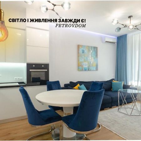 Petrovdom Apartment 77-94-59 In Rc Tetris Hall, Dilova Street 1-2 Kyiv Exterior photo